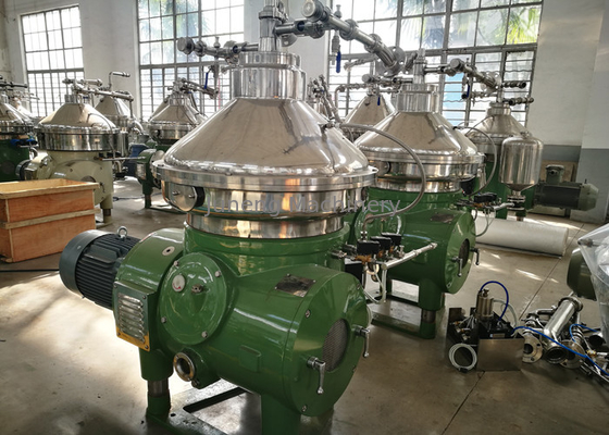 acheter Fonctionnement continu automatique centrifuge du séparateur 22kw de l'eau huileuse de disque d'acier inoxydable online manufacture
