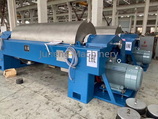 acheter Centrifugeuse de décanteur de décharge de concentration déshydratation de clarification de 90 kilowatts 5000 kilogrammes online manufacture