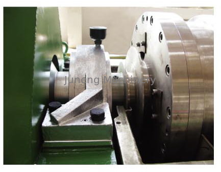 acheter Expédiez la centrifugeuse horizontale à bol plein de décanteur du tambour 4200 r/min pour la clarification liquide online manufacture