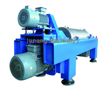 acheter Machine horizontale automatique de centrifugeuse de décanteur pour l'huile de chanvre/Berry Extraction online manufacture